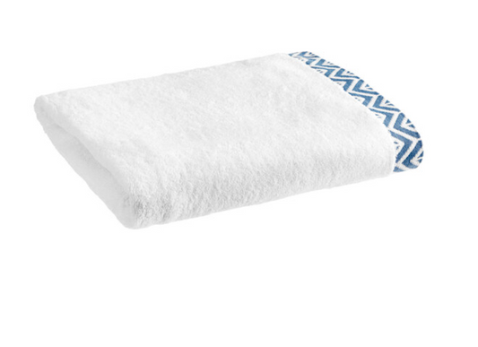 1888 Mills Aura 40" x 70" Blue Chevron 100% Combed Cotton Spa Towel - 27 lb. - 12/Case